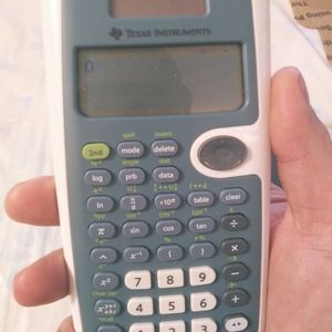 Texas instruments TI-830XD multiview calculator